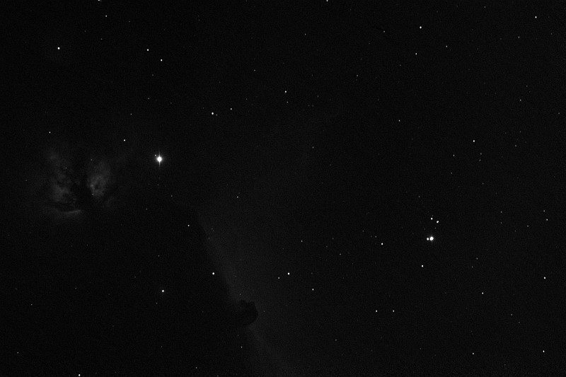 B33_et_NGC2024moins10deg_bin_1x1_1_60x10s_Ha.png - B33 et NGC2024 (Exp: Ha 10min) - William Optics Megrez 80 APO - ST-8XME - Renens 06/09/2007